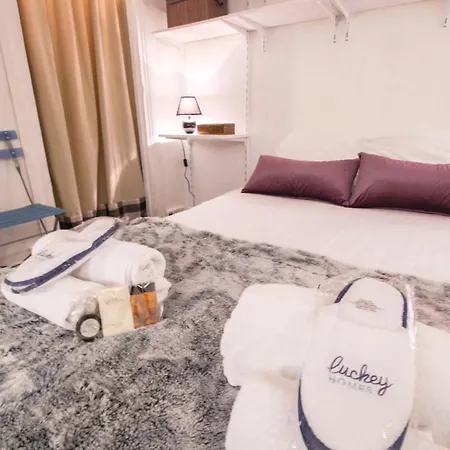 Luckey Homes - Rue Turgot Appartement
